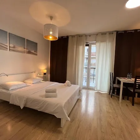 Studio Okrzei Praga Varsavia Esterno foto